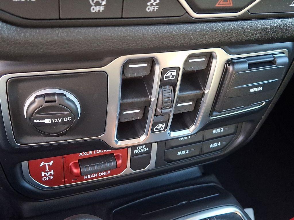 new 2026 Jeep Wrangler car, priced at $51,369