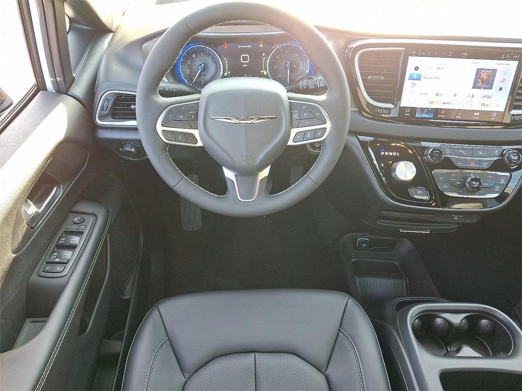 new 2026 Chrysler Voyager car