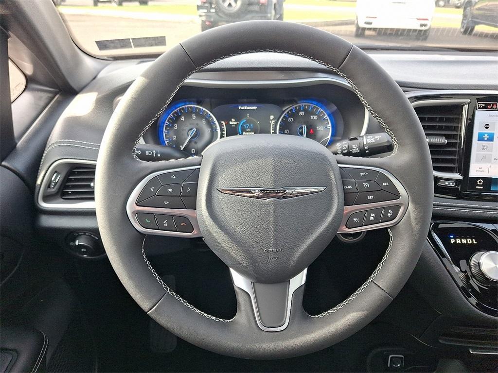 new 2026 Chrysler Pacifica car