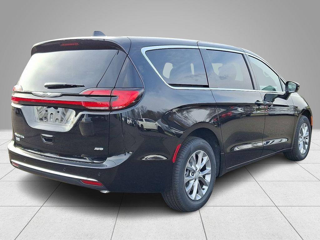 new 2026 Chrysler Pacifica car