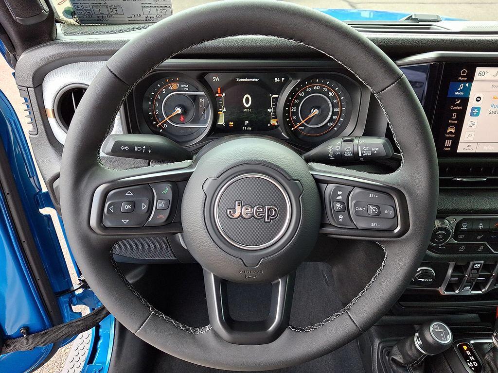 new 2026 Jeep Wrangler car, priced at $46,392