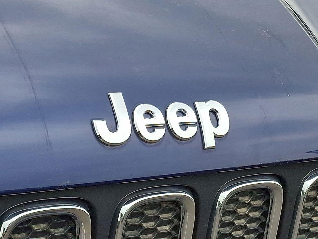 used 2017 Jeep Renegade car, priced at $16,371