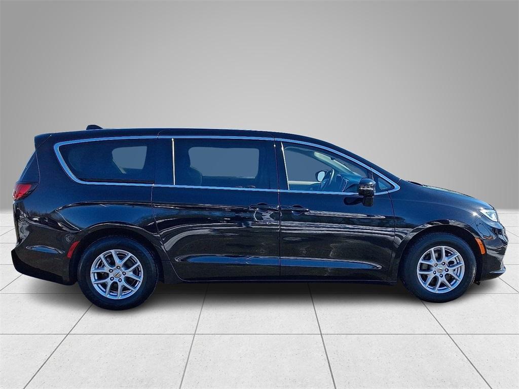 used 2024 Chrysler Pacifica car, priced at $27,900