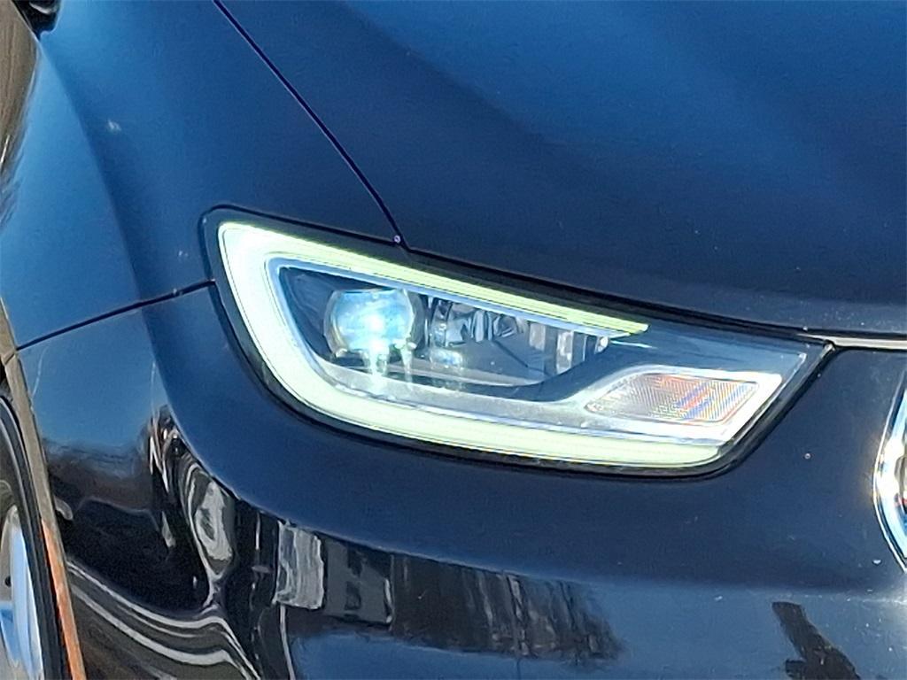 used 2024 Chrysler Pacifica car, priced at $27,900