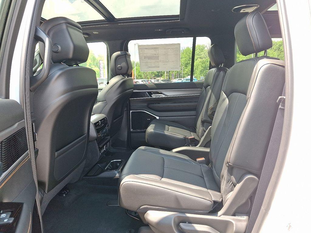 new 2026 Jeep Grand Wagoneer car, priced at $73,094