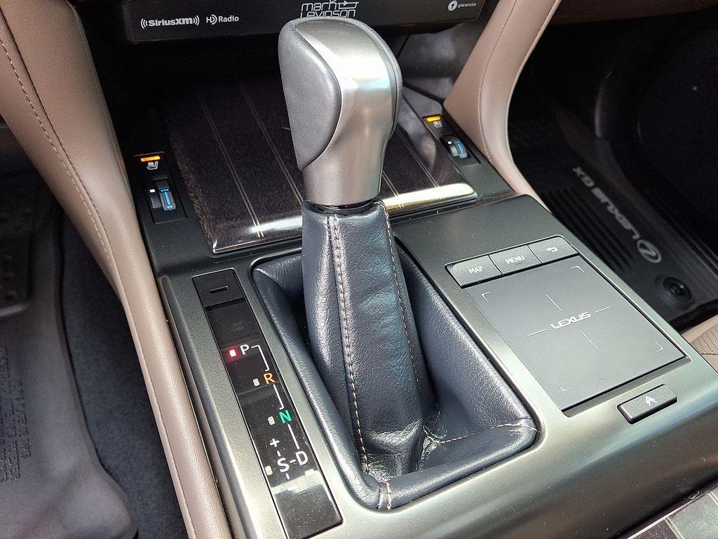 used 2023 Lexus GX 460 car, priced at $60,371