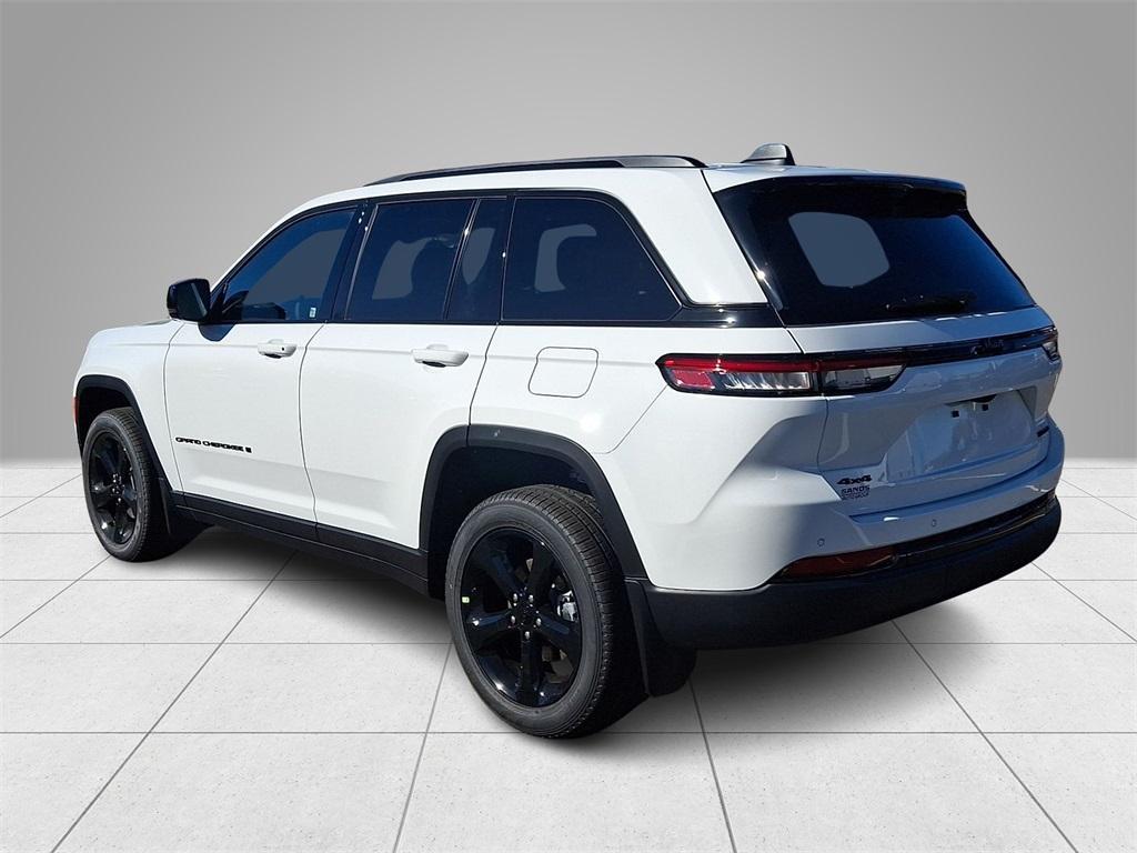 new 2025 Jeep Grand Cherokee car, priced at $55,015