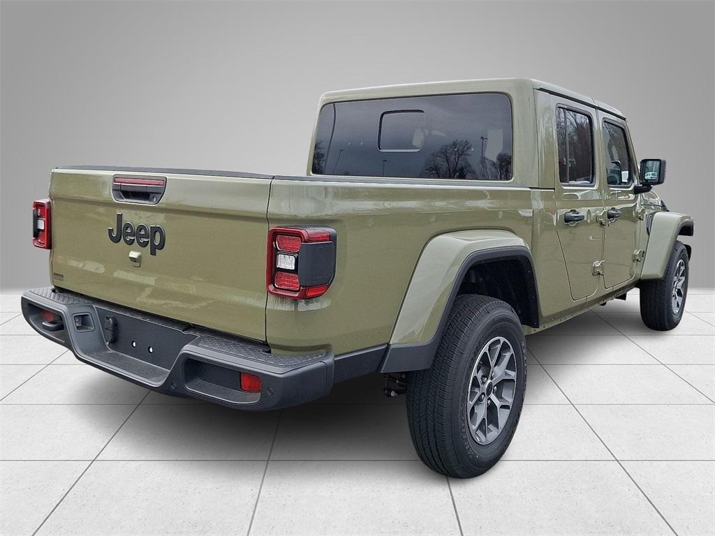new 2025 Jeep Gladiator car, priced at $47,978