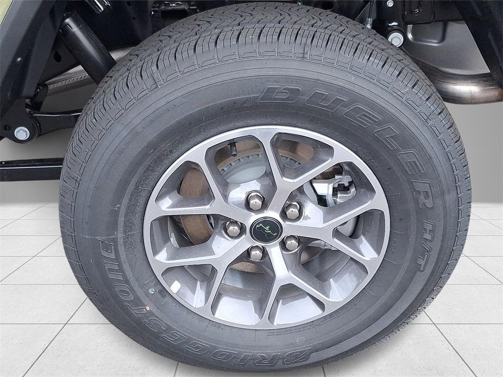 new 2025 Jeep Gladiator car, priced at $47,978