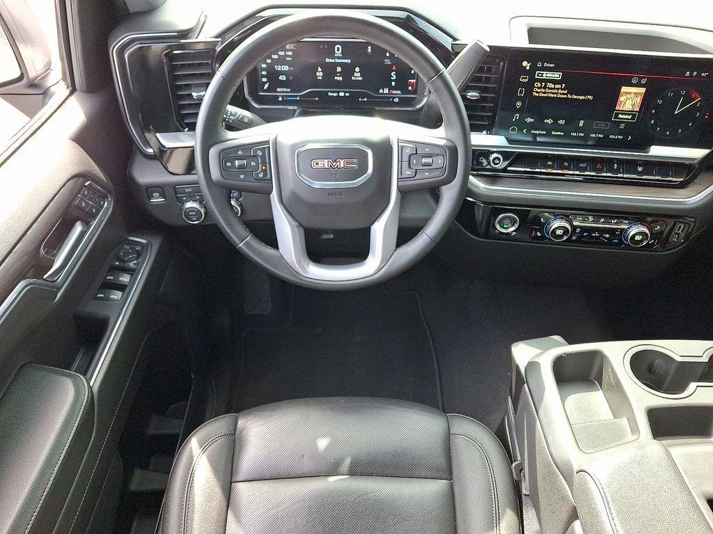 used 2024 GMC Sierra 1500 car, priced at $40,553