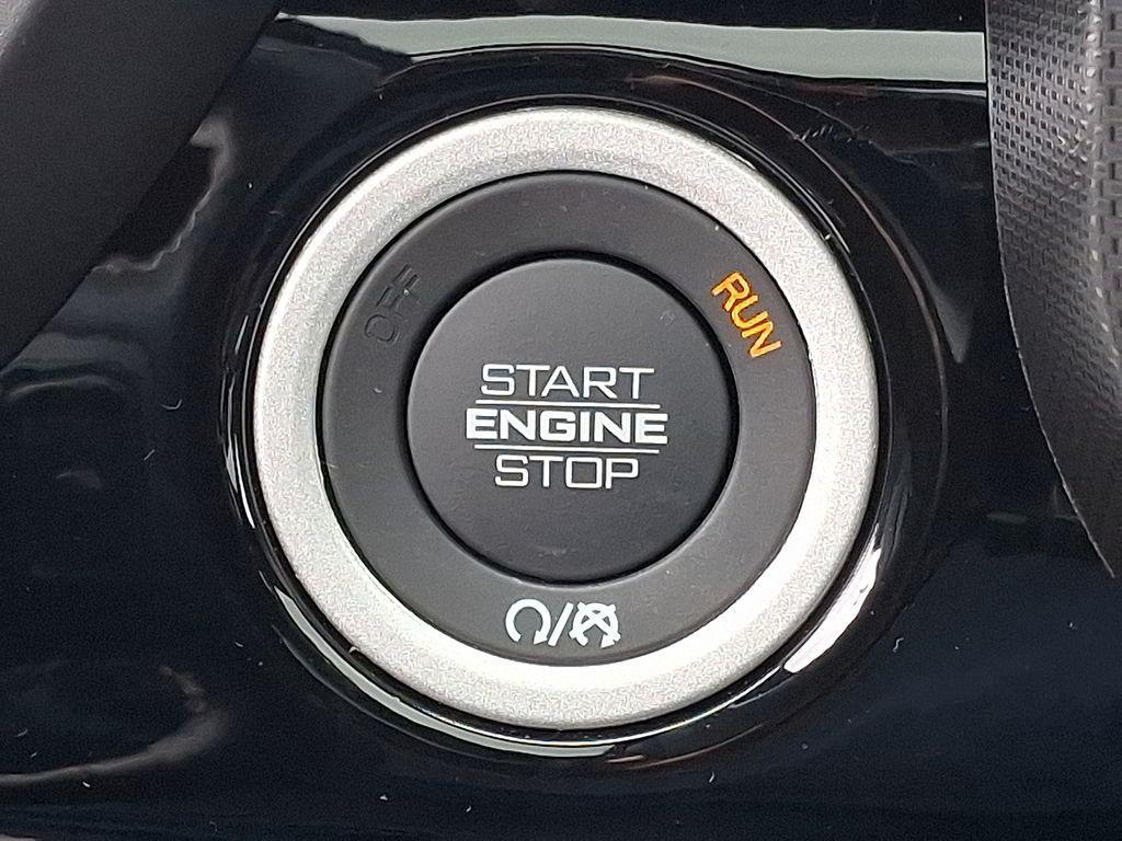 new 2025 Ram 1500 car, priced at $79,862