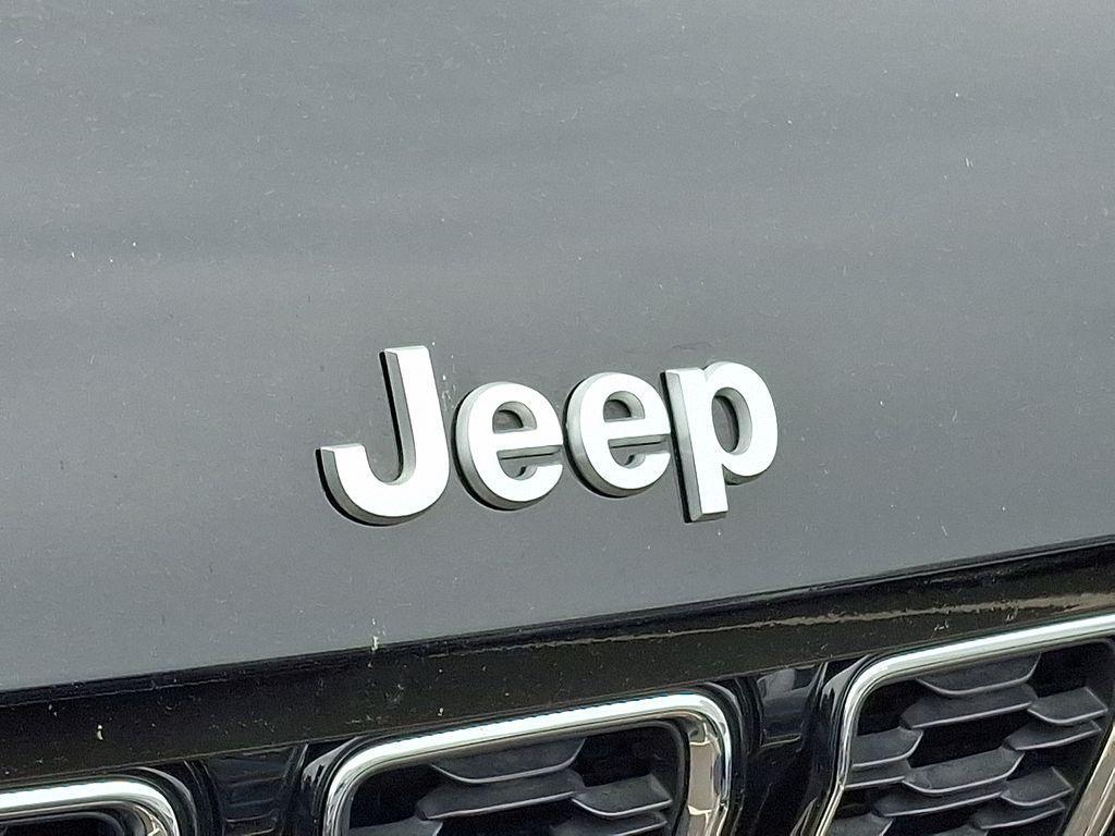used 2024 Jeep Grand Cherokee L car, priced at $38,166