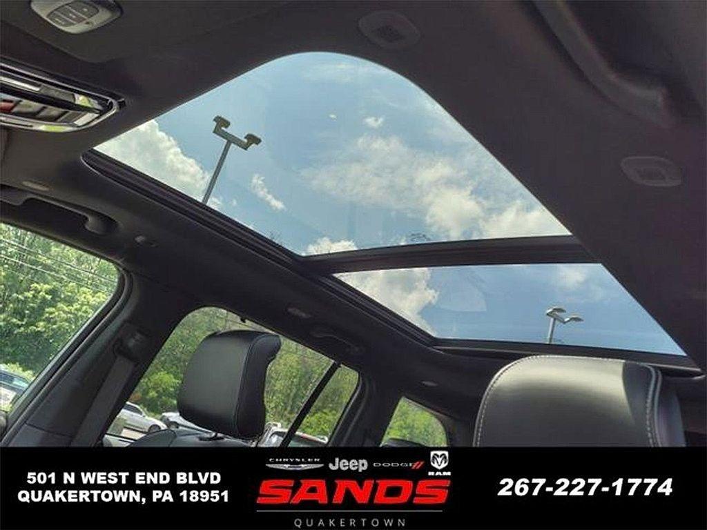new 2023 Jeep Grand Cherokee 4xe car, priced at $58,132