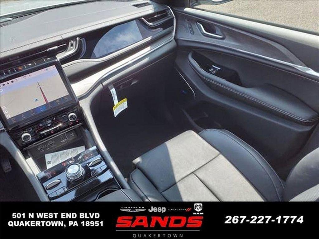 new 2023 Jeep Grand Cherokee 4xe car, priced at $58,132