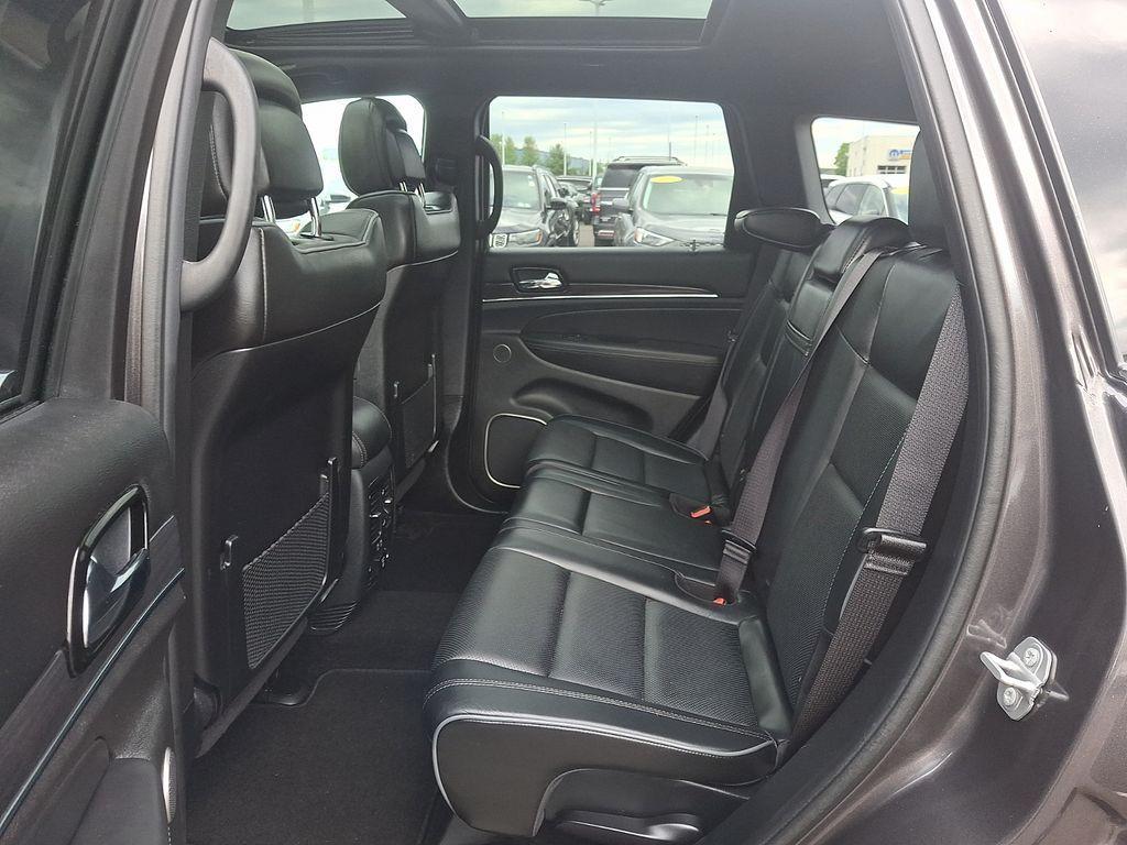 used 2020 Jeep Grand Cherokee car, priced at $21,484