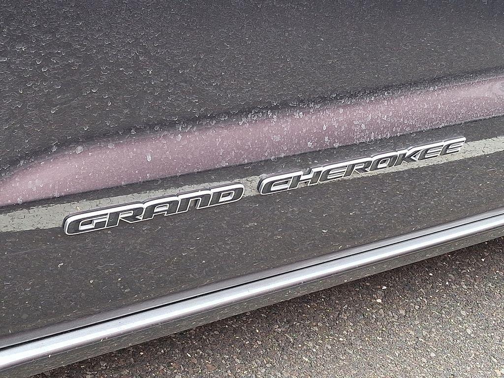 used 2020 Jeep Grand Cherokee car, priced at $23,955
