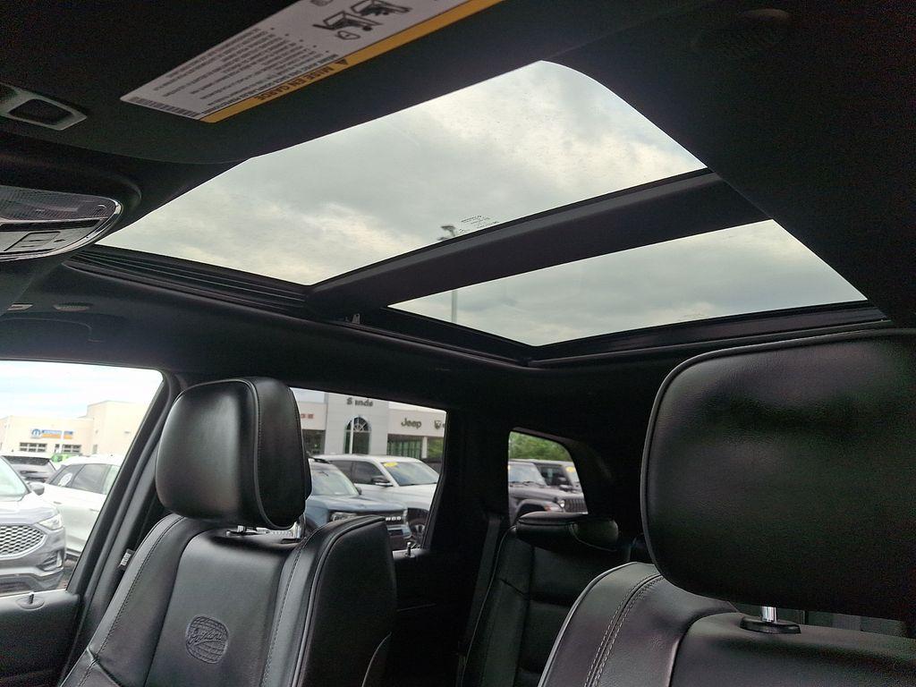 used 2020 Jeep Grand Cherokee car, priced at $21,484