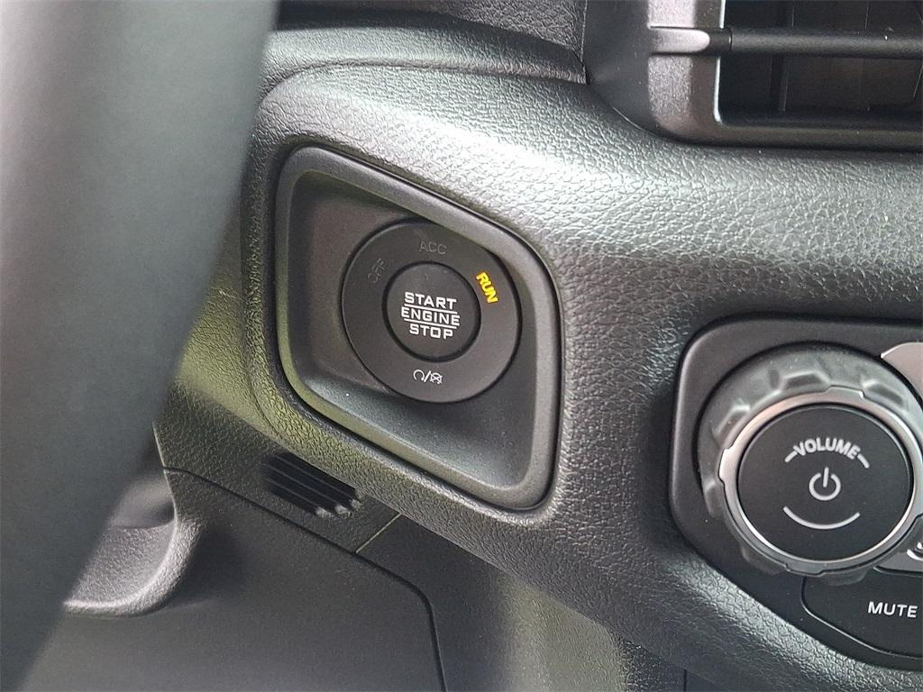 new 2025 Jeep Wrangler car, priced at $42,945