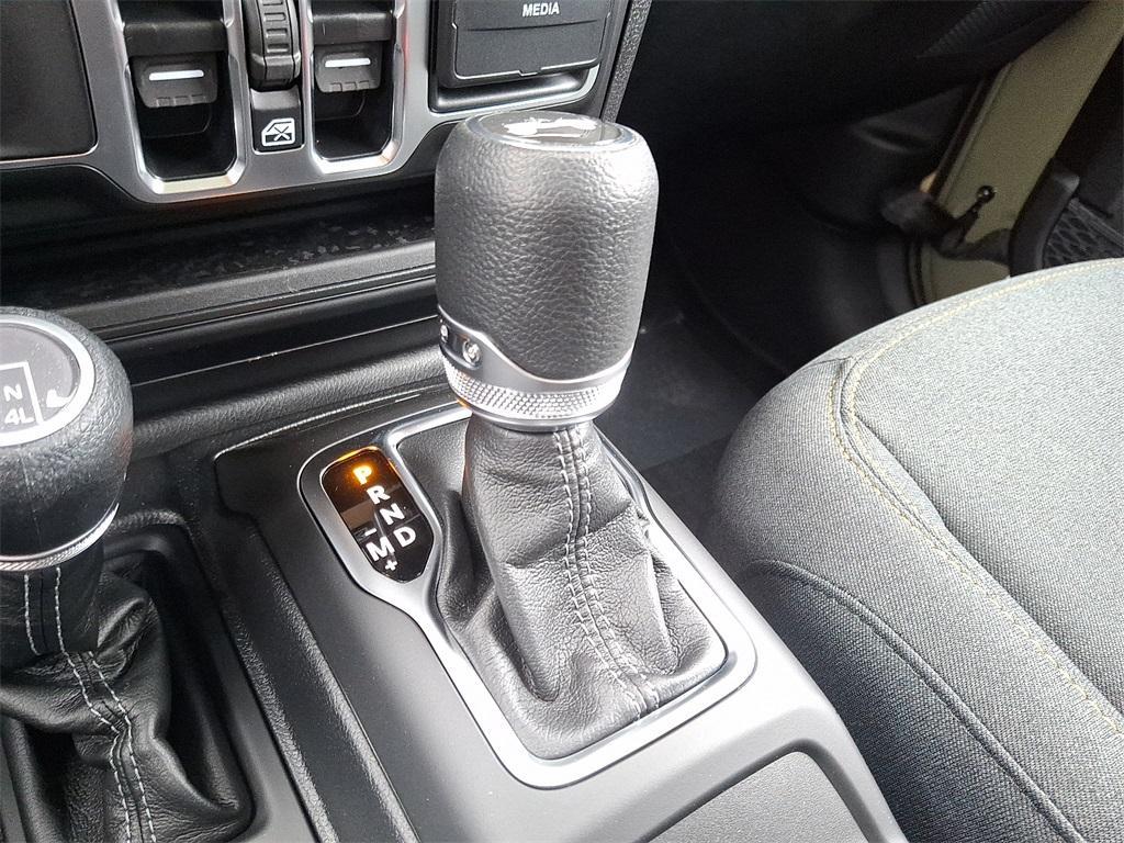 new 2025 Jeep Wrangler car, priced at $42,945