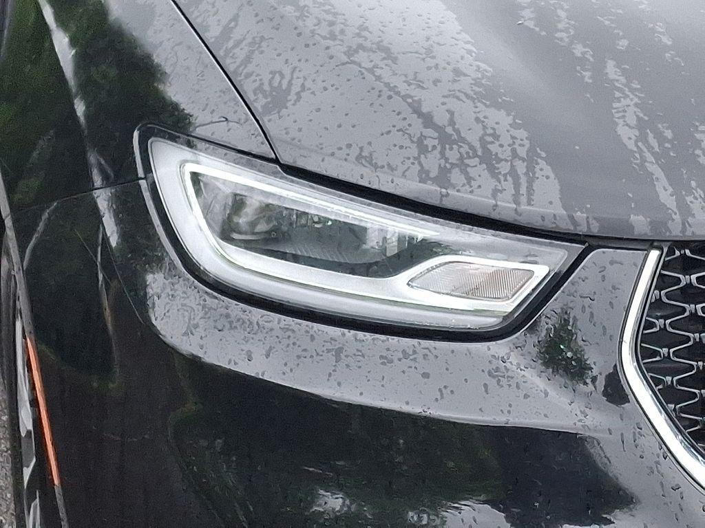 used 2024 Chrysler Pacifica Hybrid car, priced at $30,599