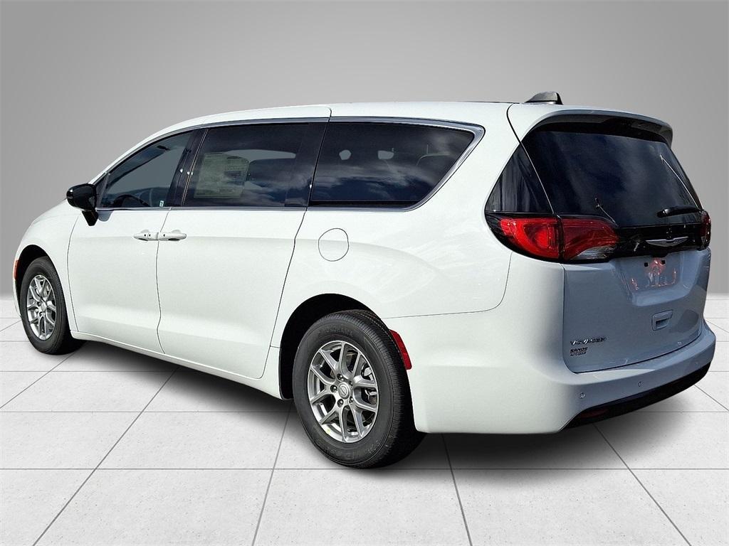 new 2026 Chrysler Voyager car