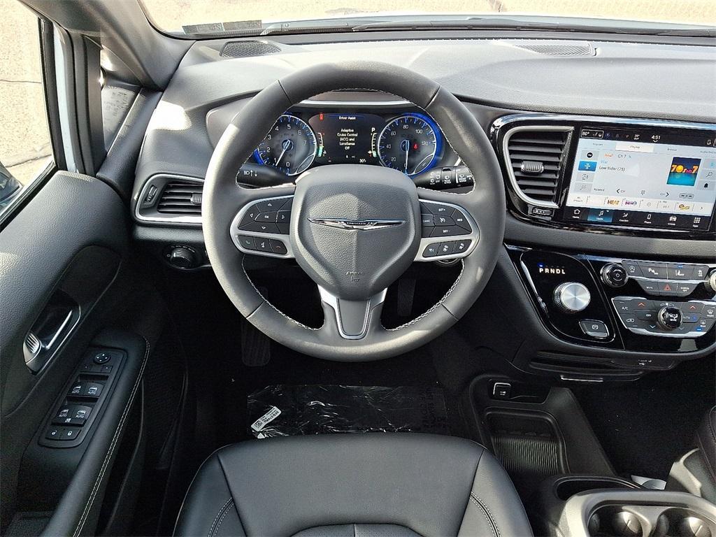 new 2026 Chrysler Voyager car