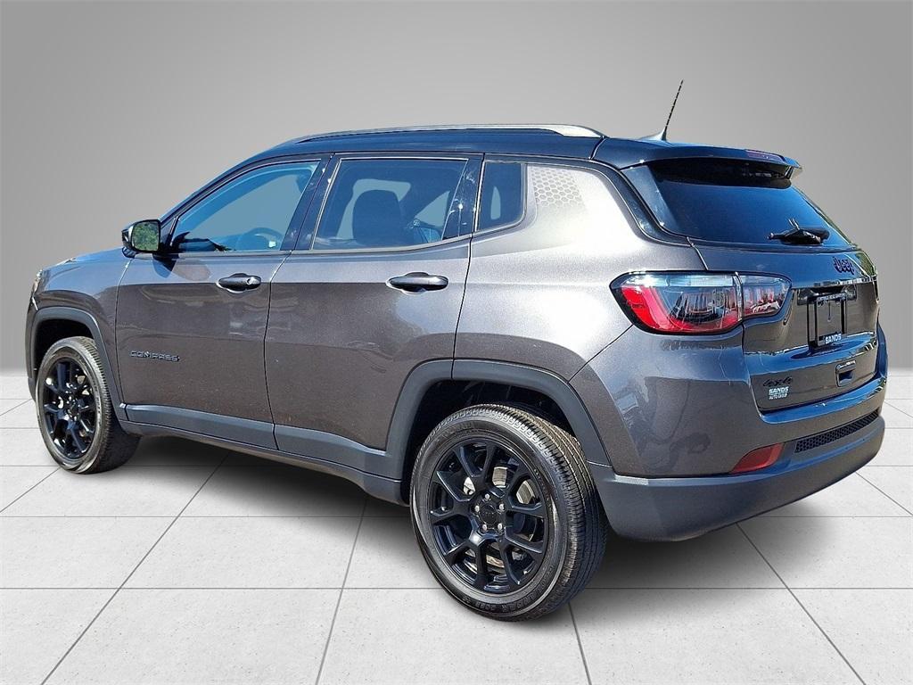 used 2022 Jeep Compass car, priced at $21,322