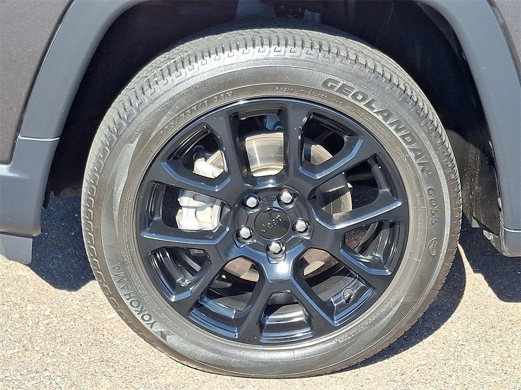 used 2022 Jeep Compass car, priced at $21,322