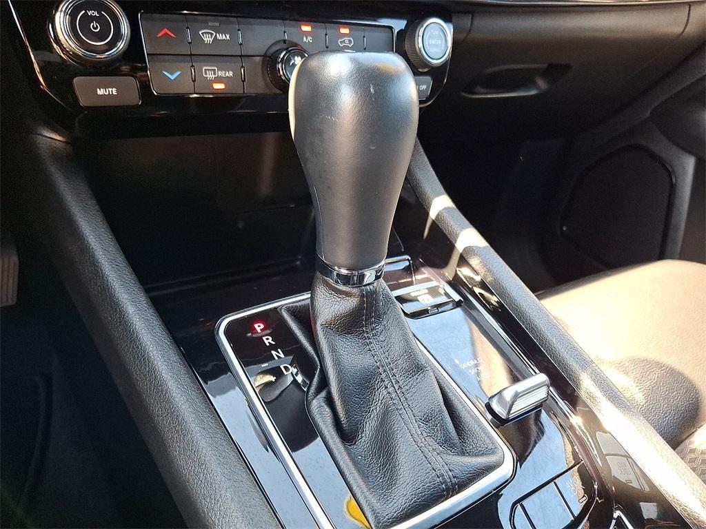 used 2022 Jeep Compass car, priced at $21,322