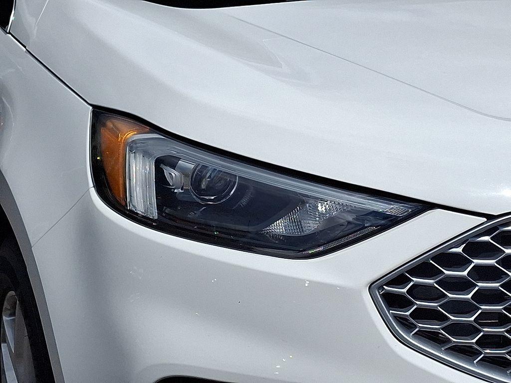 used 2024 Ford Edge car, priced at $22,888
