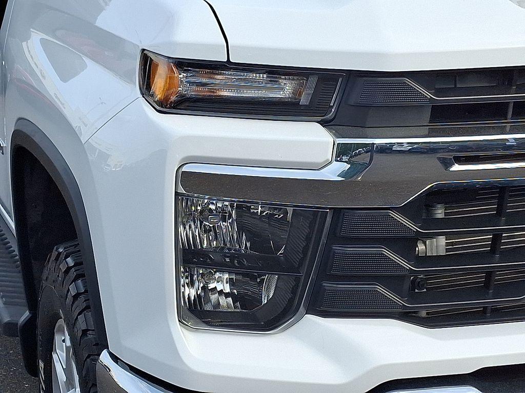 used 2024 Chevrolet Silverado 3500 car, priced at $59,267