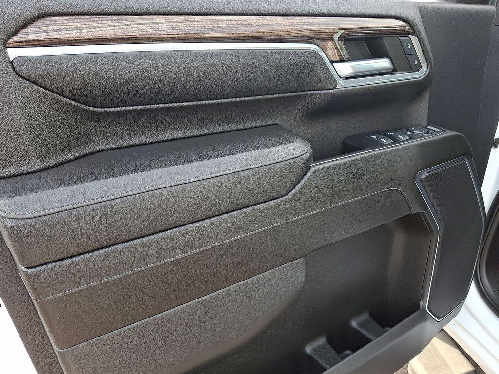 used 2024 Chevrolet Silverado 3500 car, priced at $59,267