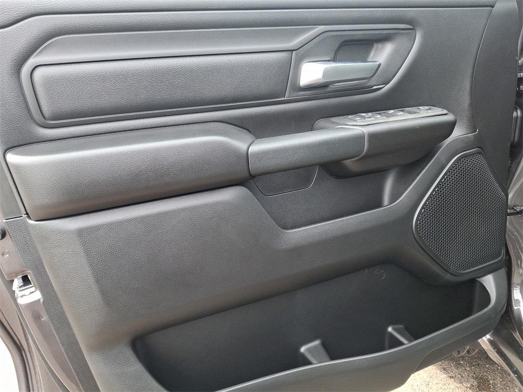 new 2025 Ram 1500 car, priced at $53,290