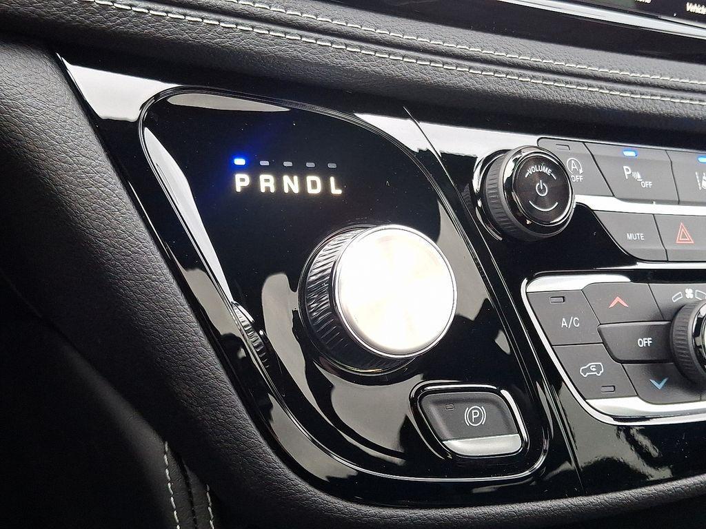 new 2026 Chrysler Pacifica car, priced at $53,452