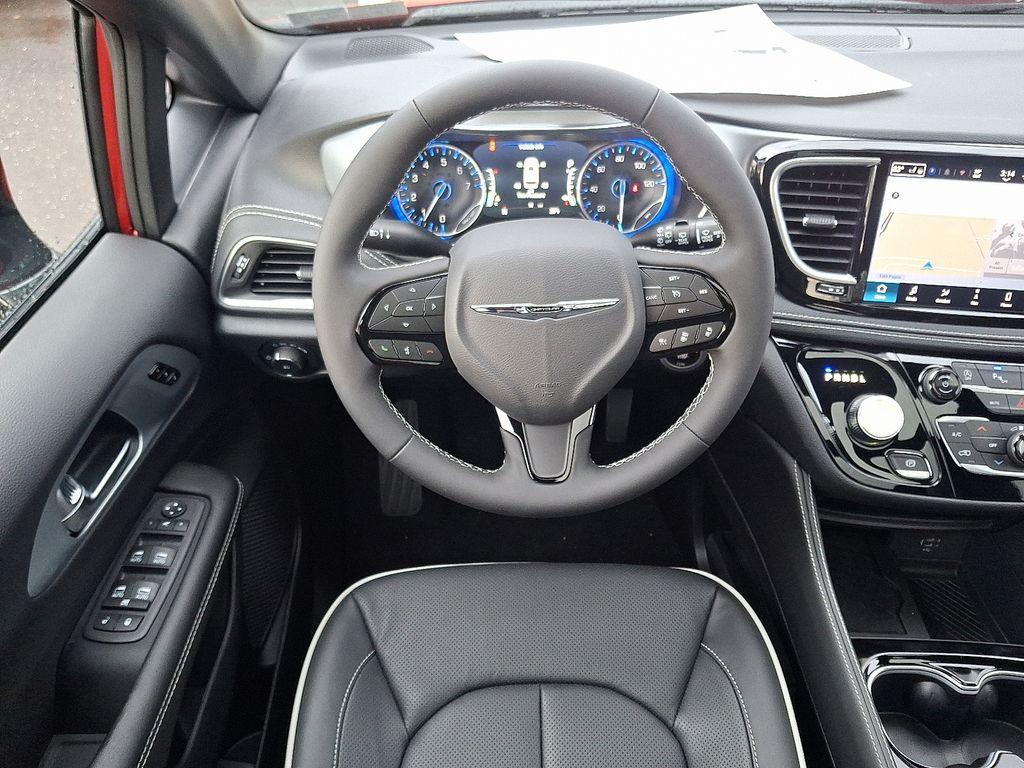 new 2026 Chrysler Pacifica car, priced at $53,452