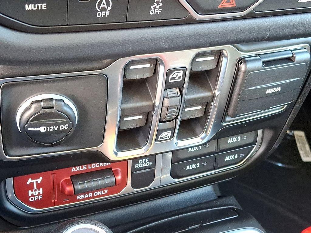 new 2026 Jeep Gladiator car, priced at $52,102
