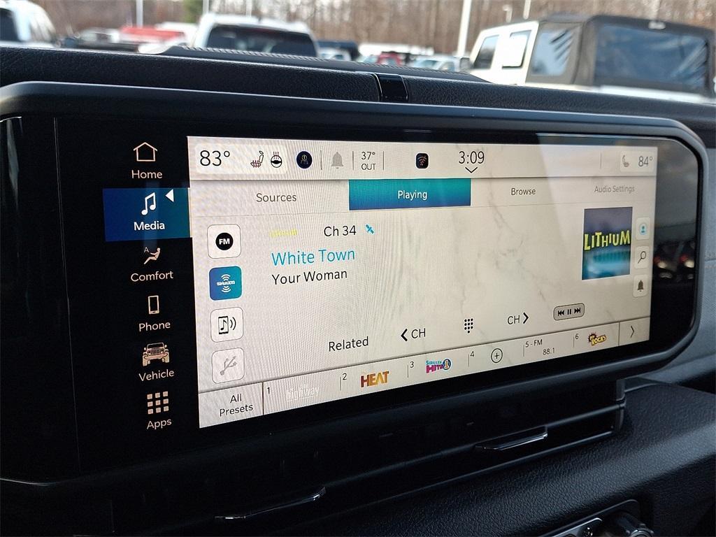 new 2026 Jeep Gladiator car