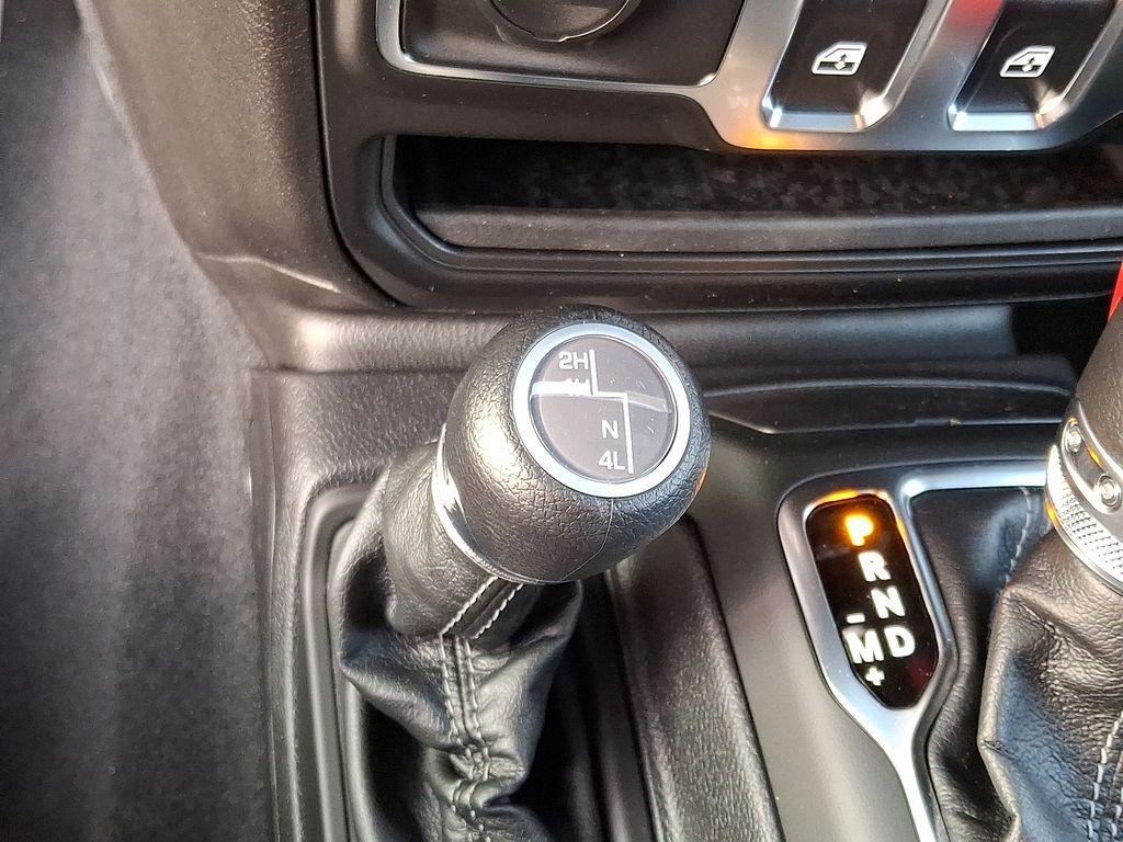 new 2026 Jeep Wrangler car, priced at $37,367