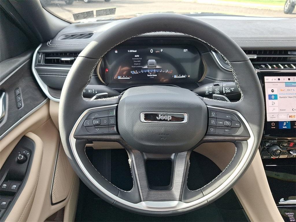 new 2025 Jeep Grand Cherokee car, priced at $51,150