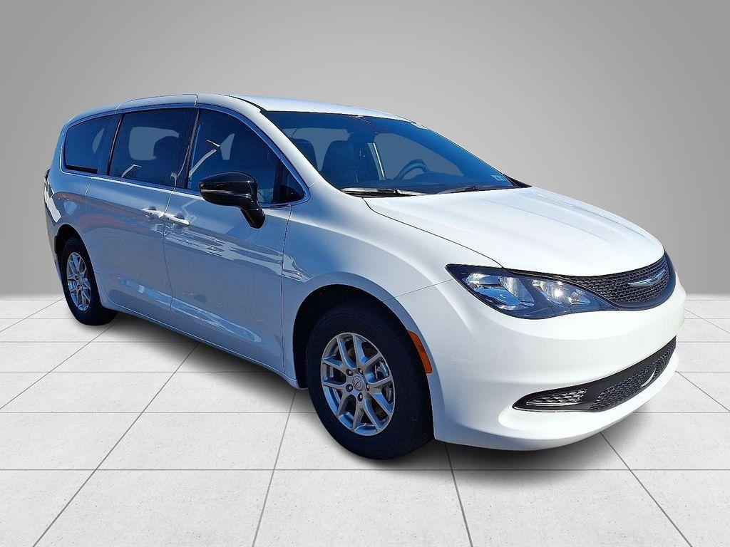 new 2026 Chrysler Voyager car