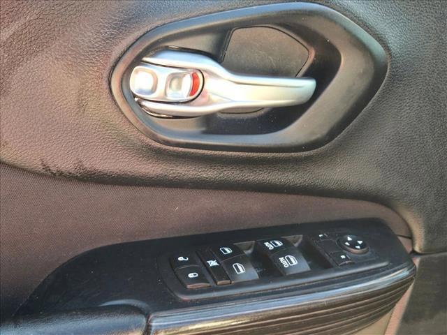 used 2016 Jeep Cherokee car, priced at $8,997