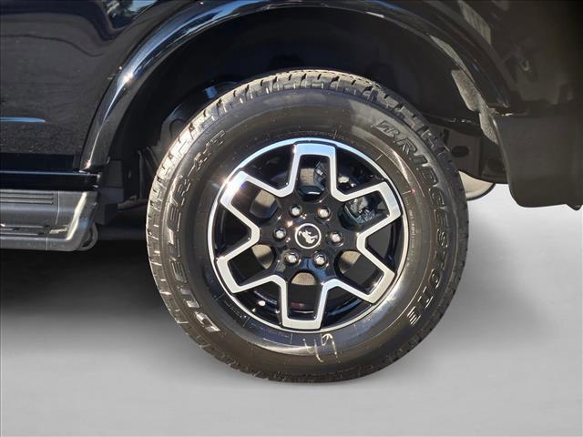 new 2025 Ford Bronco car, priced at $45,241