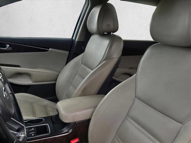 used 2016 Kia Sorento car, priced at $11,637