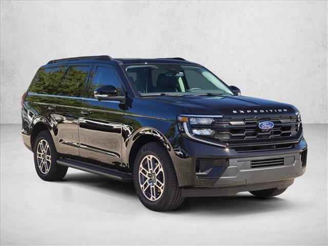 new 2025 Ford Expedition car, priced at $64,991