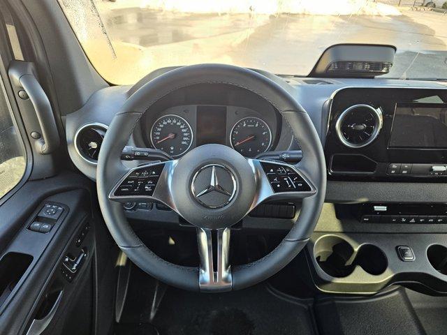 new 2025 Mercedes-Benz Sprinter 2500 car