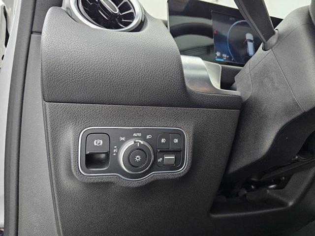 used 2020 Mercedes-Benz GLB 250 car, priced at $19,452