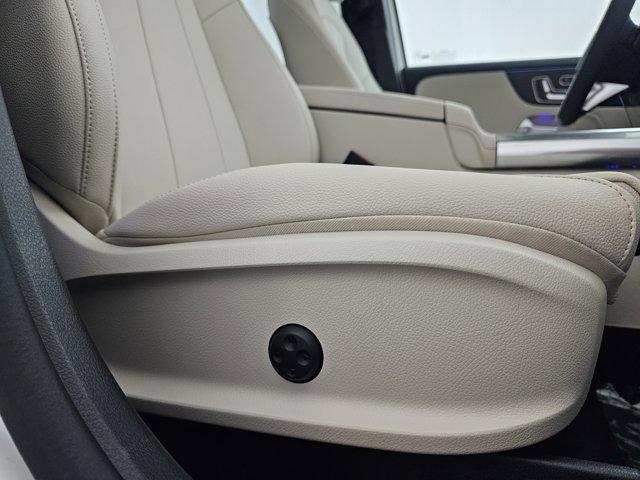 new 2026 Mercedes-Benz GLA 250 car, priced at $49,345