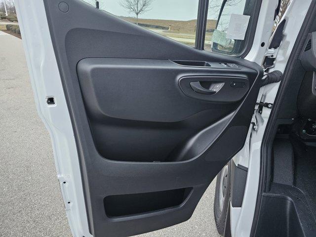 new 2025 Mercedes-Benz Sprinter 2500 car