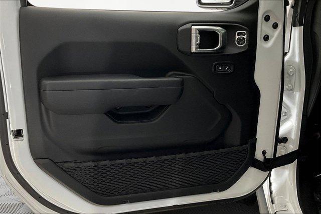 used 2023 Jeep Gladiator car, priced at $37,738