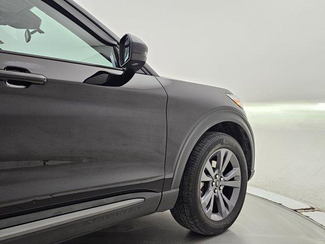 used 2022 Ford Explorer car, priced at $28,183